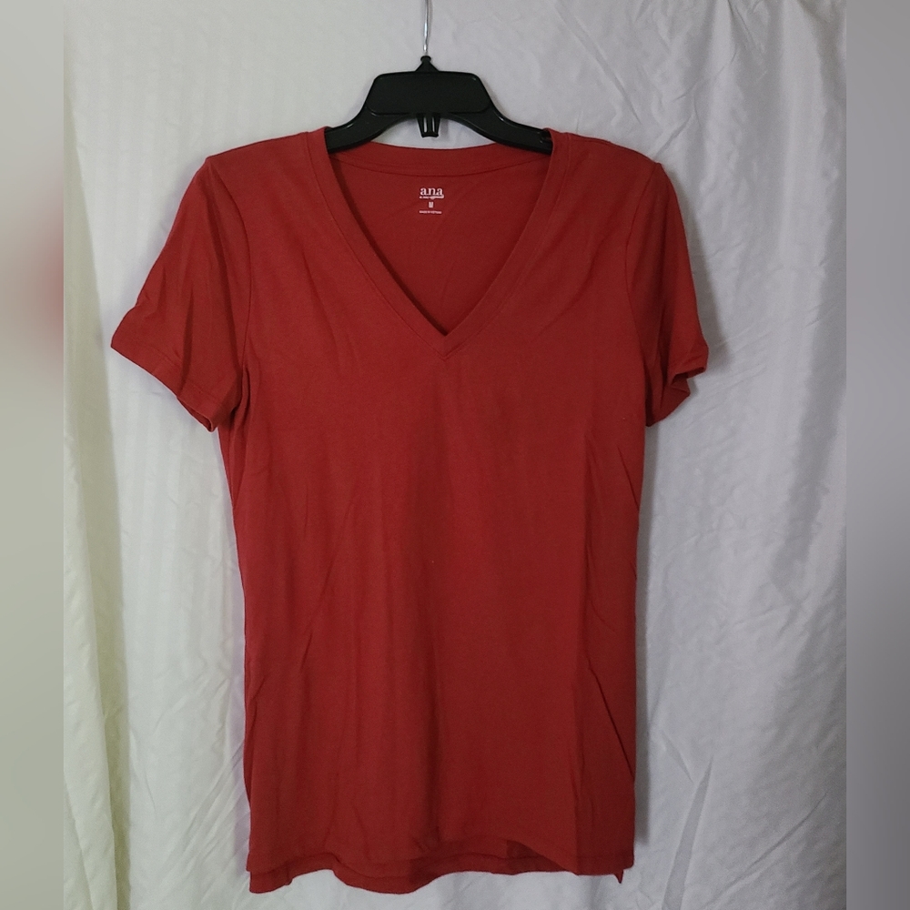 EUC A. N. A. v-neck t-shirt